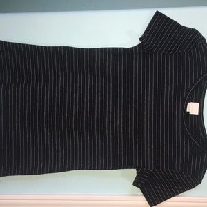 Black and white striped tee